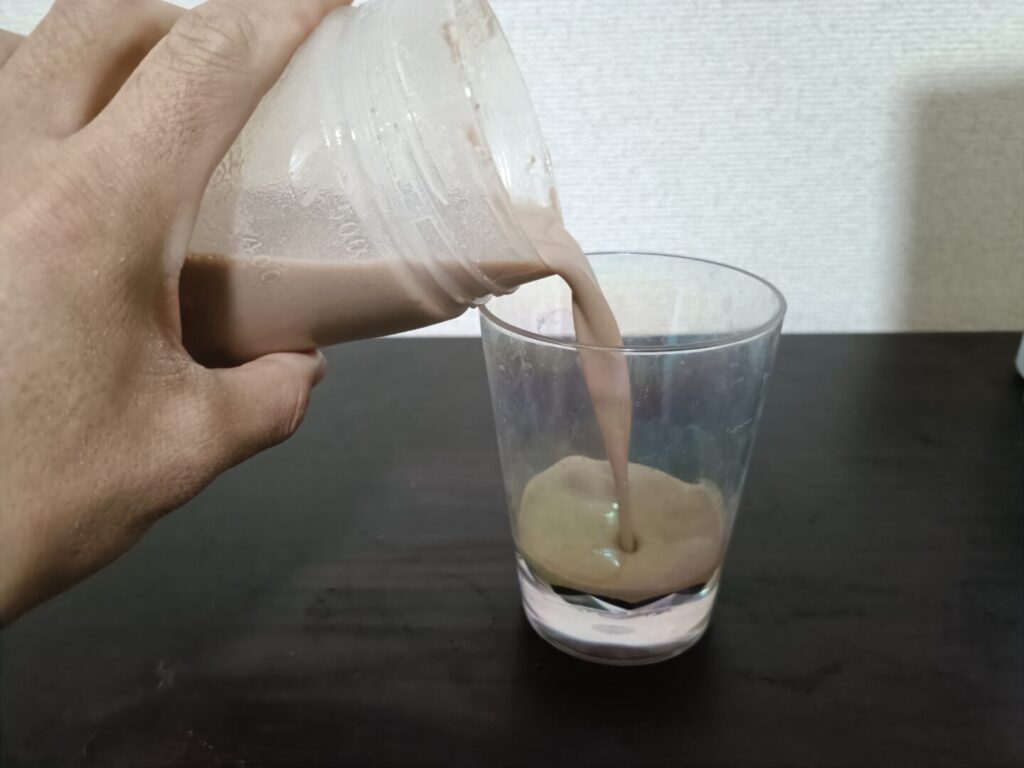 完全栄養食プロテインTOKYOレビュー４
